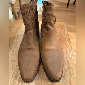 Circles Brown Leather Western Cowgirl Boots Yellowstone Ranch Farm Landman